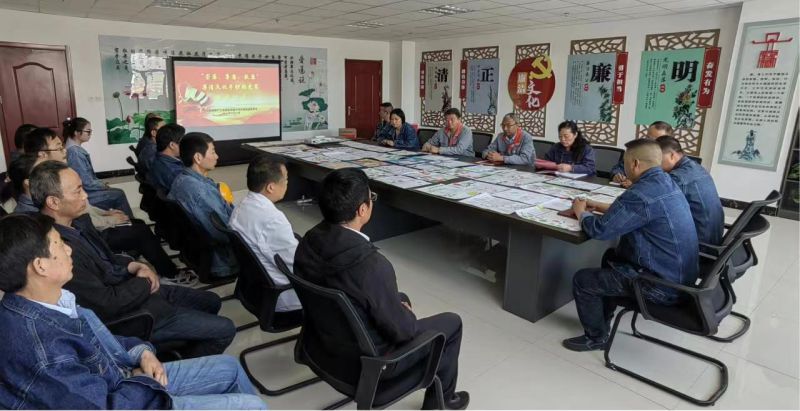 物產(chǎn)工投公司紀委舉辦&ldquo;崇廉、尊廉、敬廉&rdquo; 廉潔文化手抄報評比活動