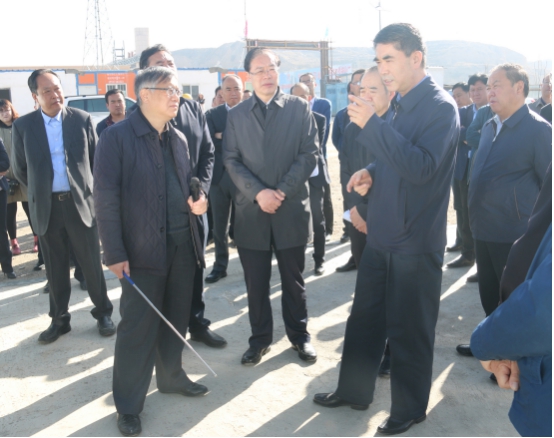 省委副書記、省長王建軍等領(lǐng)導(dǎo)一行視察海東工業(yè)園區(qū)臨空綜合經(jīng)濟園