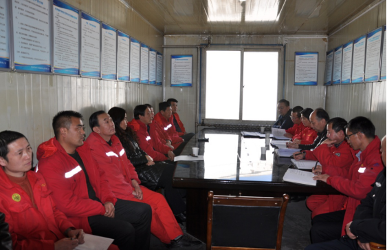 平安春節(jié)、安全先行