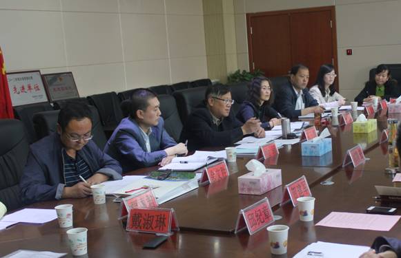 協(xié)調(diào)對(duì)接，有序推進(jìn)保稅物流中心項(xiàng)目建設(shè)